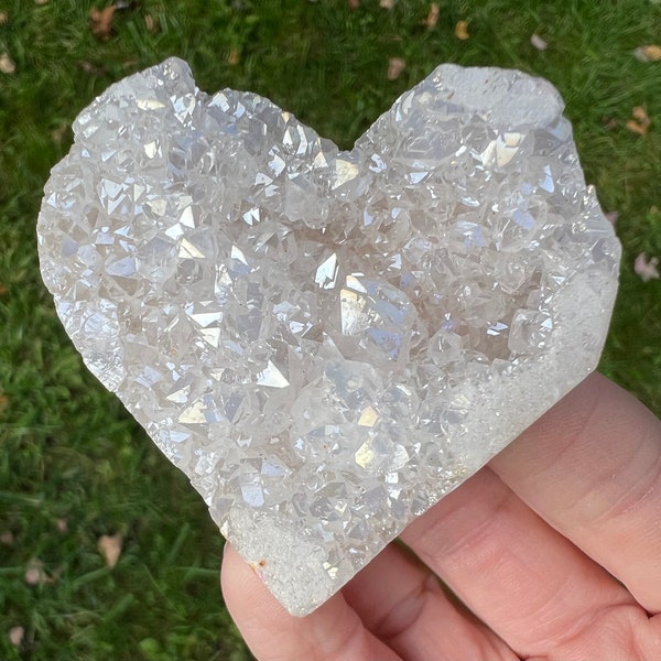 Angel Aura Druzy Heart #4 Small Rainbow Quartz Geode Heart, Sparkly Crystal Heart, Iridescent Decor, Gift for Friend, Witchy Gift for Her