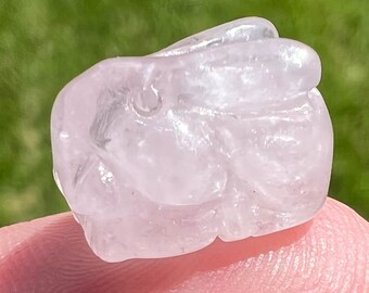 One Tiny Kunzite Bunny Carving, Crystal Carving, Rabbit Figurine, Small Gemstone Figure, Pink Crystal Gift, Kunzite Carving, Rabbit Carving