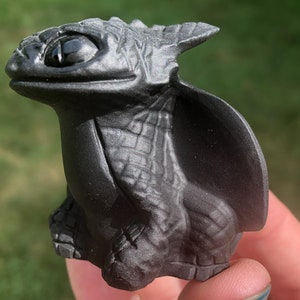 Schwarzer Obsidian Ohnezahn Drache Kristall HTTYD Figur #1