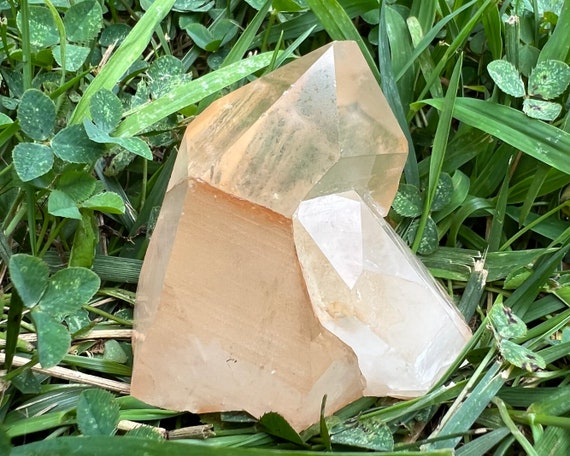 タンジェリンクォーツレムリアン ブラジル・ミナスジェライス州セラ