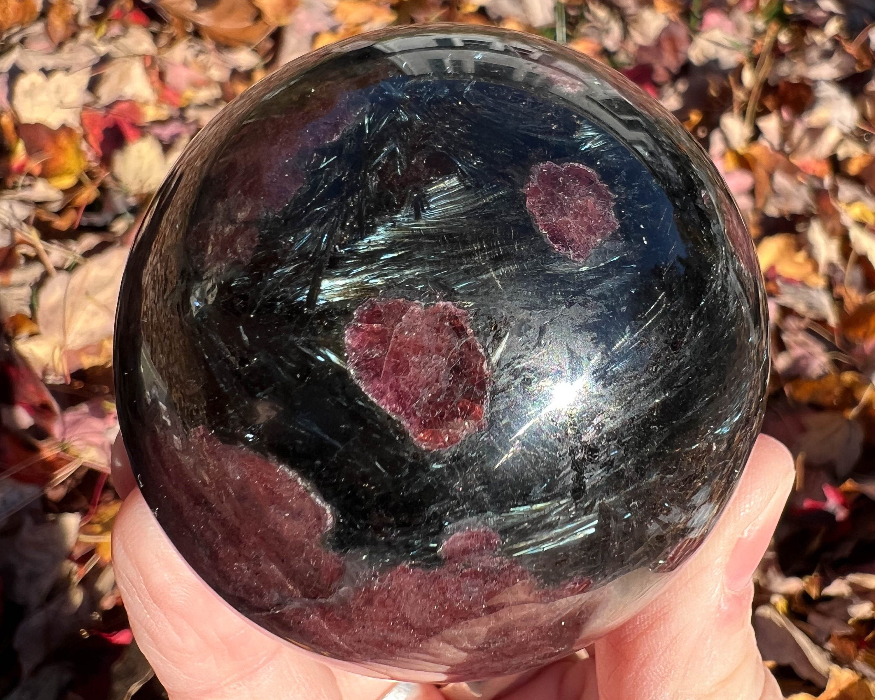 ガーネット　高品質　スフィア　4㎝　137 garnet 天然　スターフラッシュ 2.4 Inch Anthophyllite & Garnet Sphere, Fireworks Stone