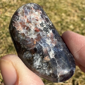 Bloodshot Iolite Sunstone Palm Stone #1 Pocket Crystal, Confetti Sunstone Iolite, Sparkly Hematite in Cordierite, Smooth Fidget Gift for Her