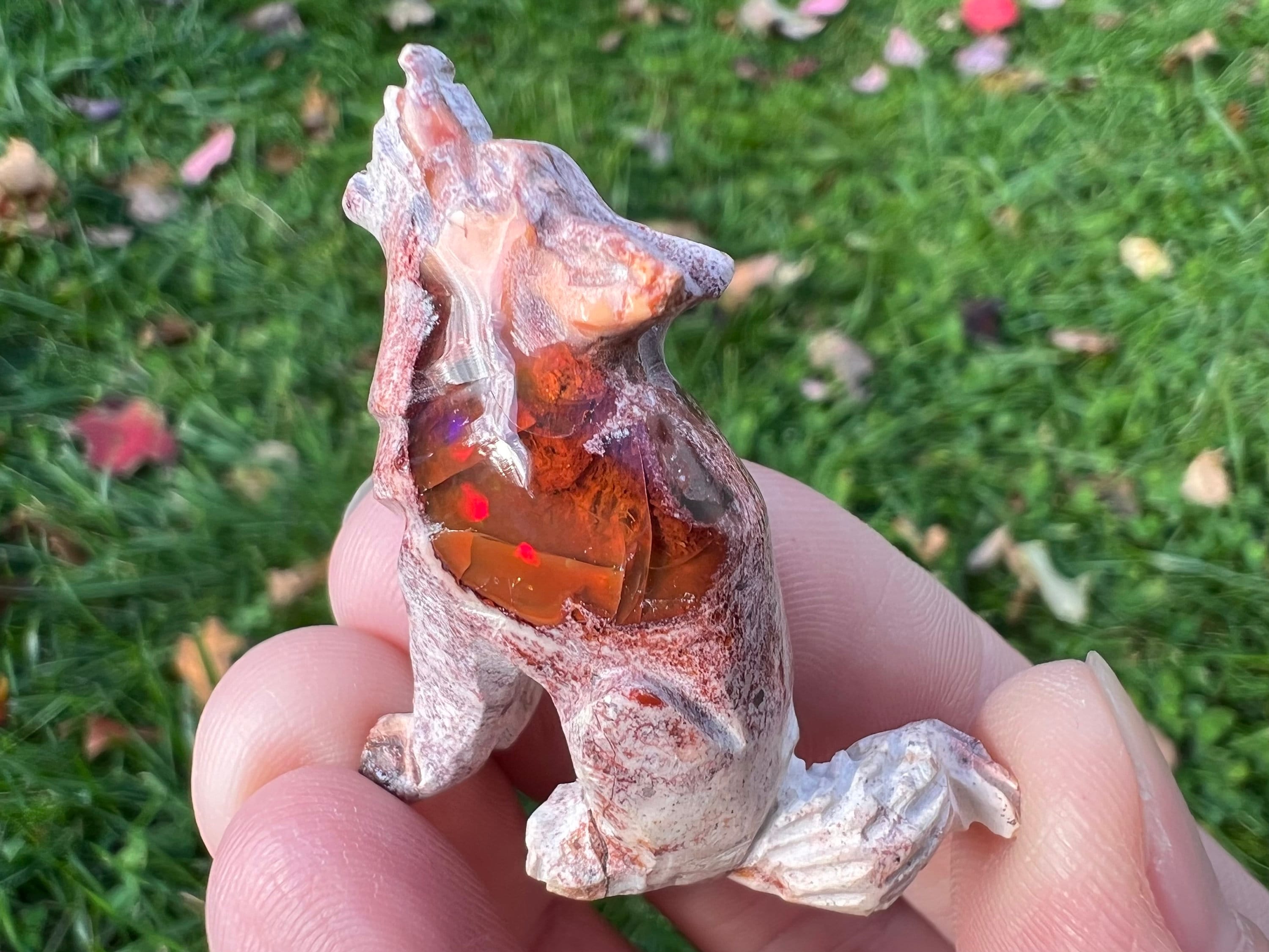 Hand Carved Mexican Fire Opal Wolf Figurine: Rainbow Flash