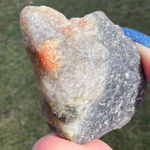 Rough Sunstone and Iolite from India, Confetti Sunstone, Raw Stone, Birthday Gift for Her, for Mom, for Friend, for Wife, Schiller #5