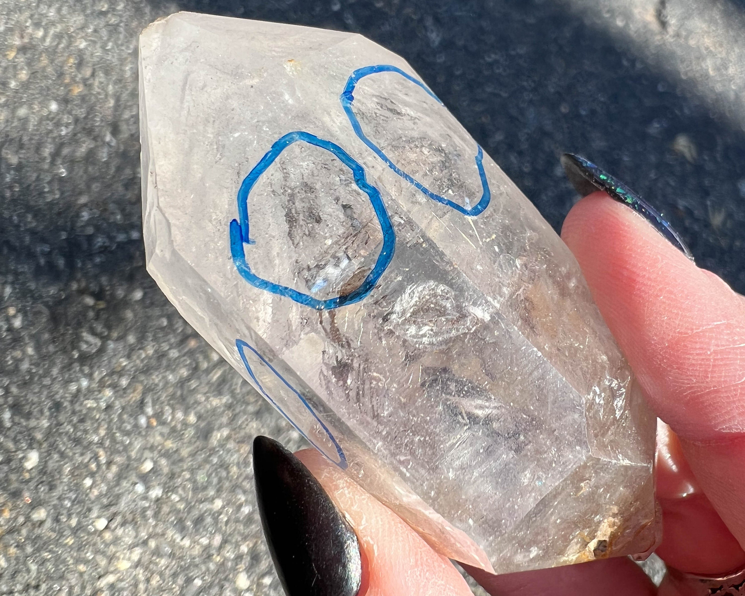 Enhydro Quartz Crystal, Moving Black Sediment in Liquid