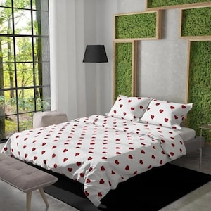 Romantic Red Heart Print Bed Sheet Set – Soft Cotton Bedding for Couples, Valentine’s Day Gift