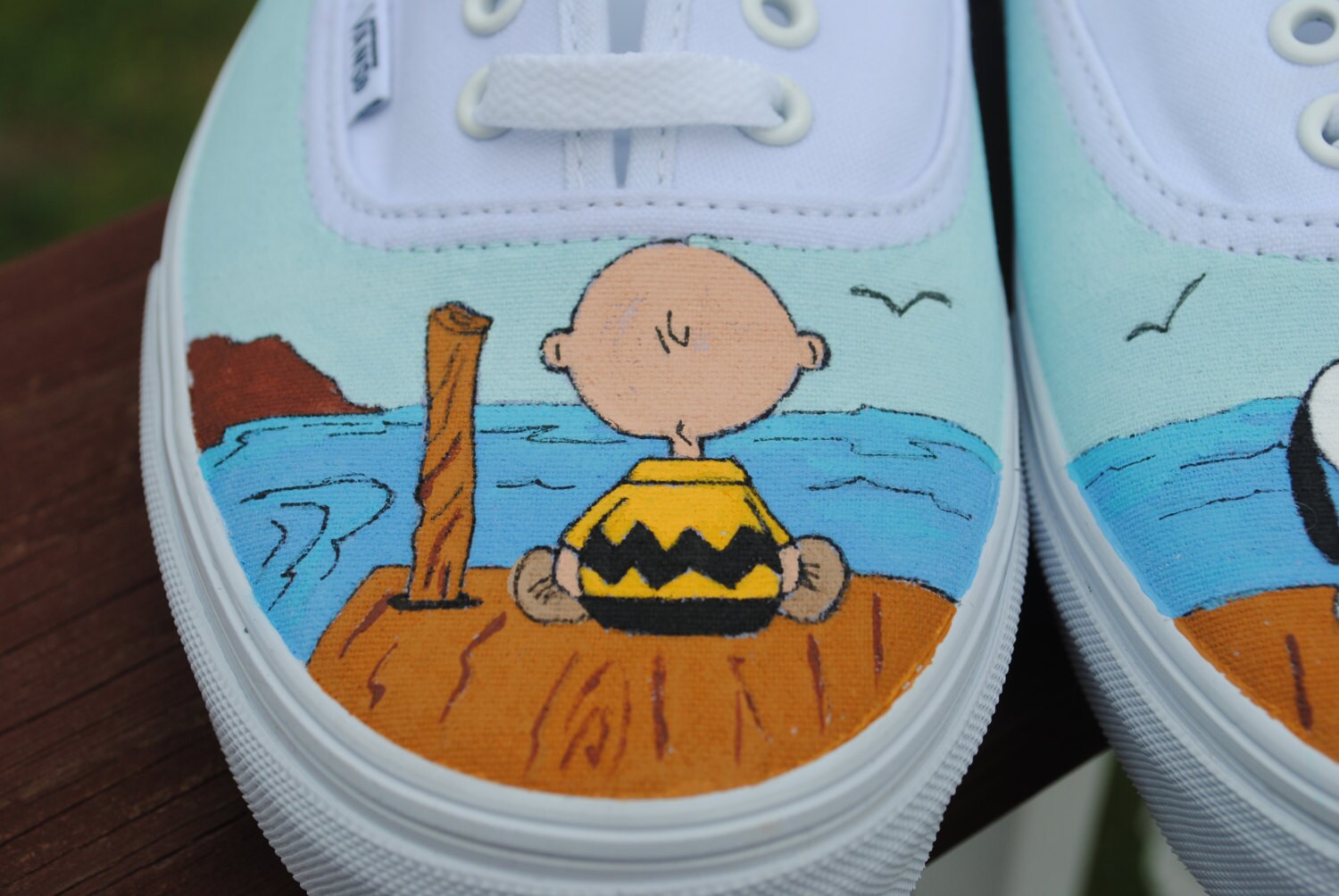 custom snoopy vans