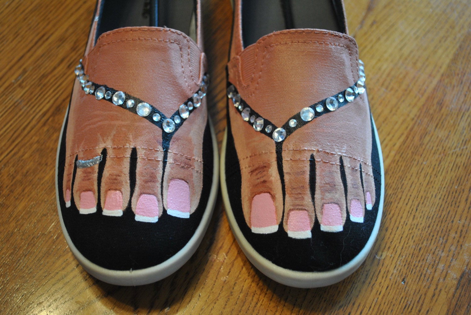 New Beautiful Black Bare Feet shoes with toe ring and