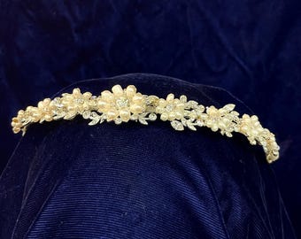 Rhinestone and pearl floral silver-tone bridal tiara
