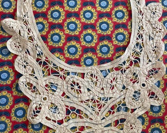 Vintage Handmade Cotton Battenberg Lace Neckline Applique for Shirts and Dresses
