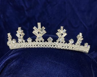Snow princess tiara - bridal silver and crystal