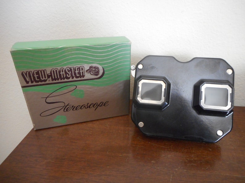 View-Master Stereoscope Original Box, Patent Date February 6 Made in USA Scenic Reels 1940