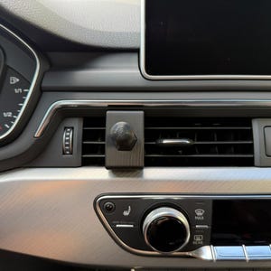 Audi A4 B9 Mobile Phone Holder (17 mm Ball Head) – 3D Printed STL File! (Perfect Fit & Clip-In)