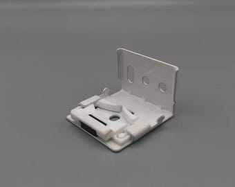 3x Hidden Angle Brackets for Cassette Roman Blinds - Pack of 3