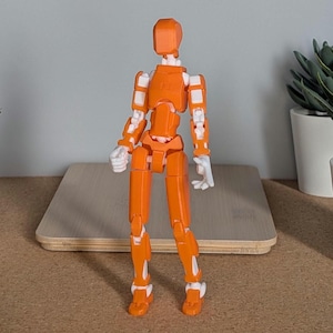 Dummy 13 Action Figure - Fully articulated - Jointed poseable figurine - Perfect for stop motion animation - desk toy