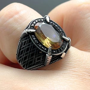 Handmade Zultanite Sterling Silver Ring: Color Change Gemstone