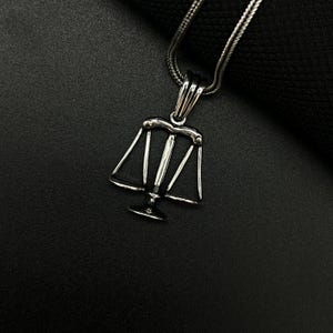 925 Sterling Silber Halskette mit Waage der Gerechtigkeit: Handgemachter Anhänger