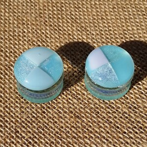 22 mm Glass Gauged Ear Plugs: Handmade Gauges Size 22 mm or 7/8 Inch Pinwheel Baby Blue Dichroic Glass Earring Clear Resin Double Flared