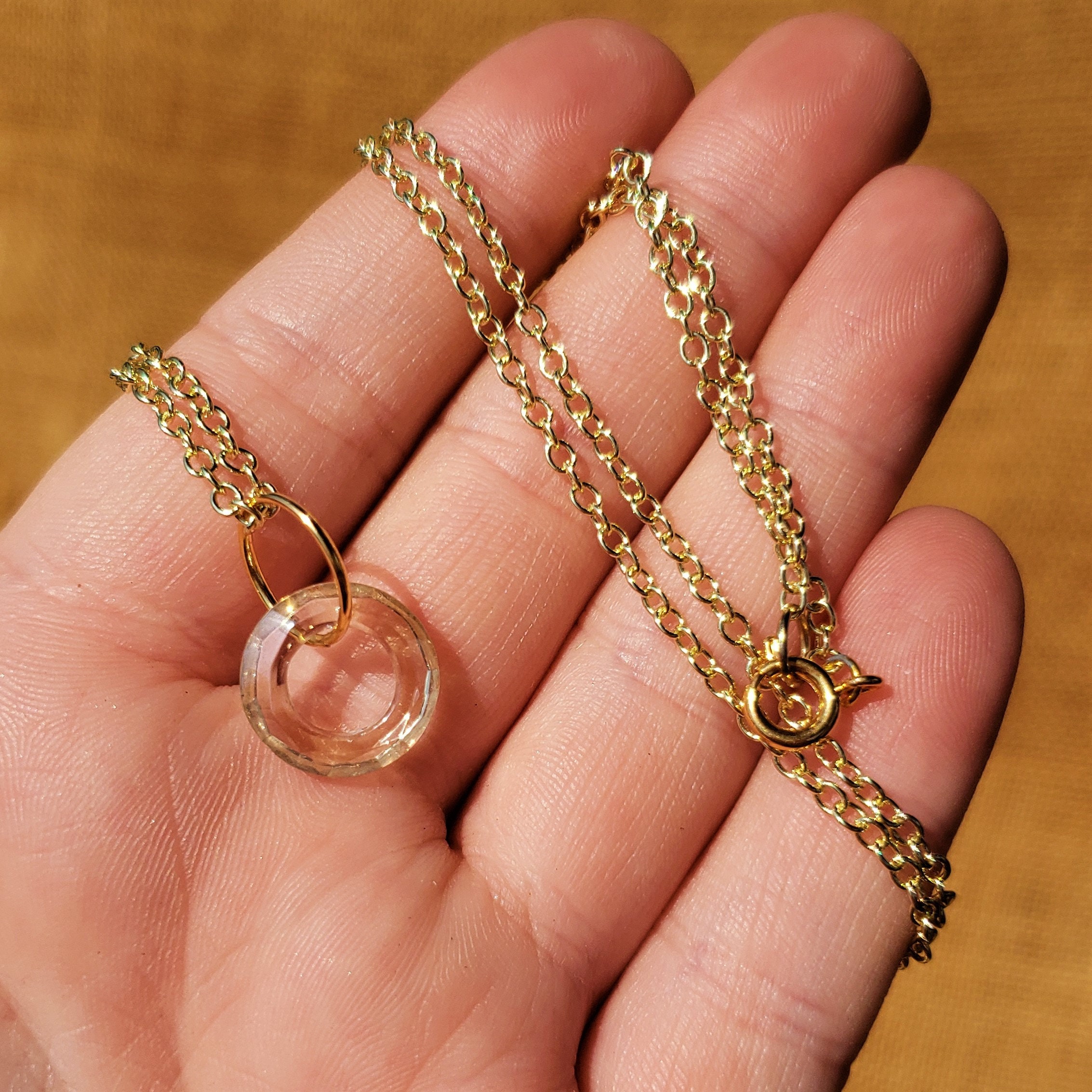 ネックレス・ペンダント Petite Donut Ring Pendant Necklace Minimalist Necklace: Glass Ring Pendant Champagne Colored