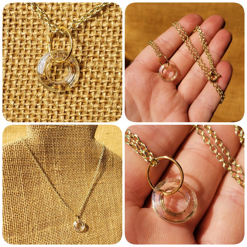 ネックレス・ペンダント Petite Donut Ring Pendant Necklace Minimalist Necklace: Glass Ring Pendant Champagne Colored