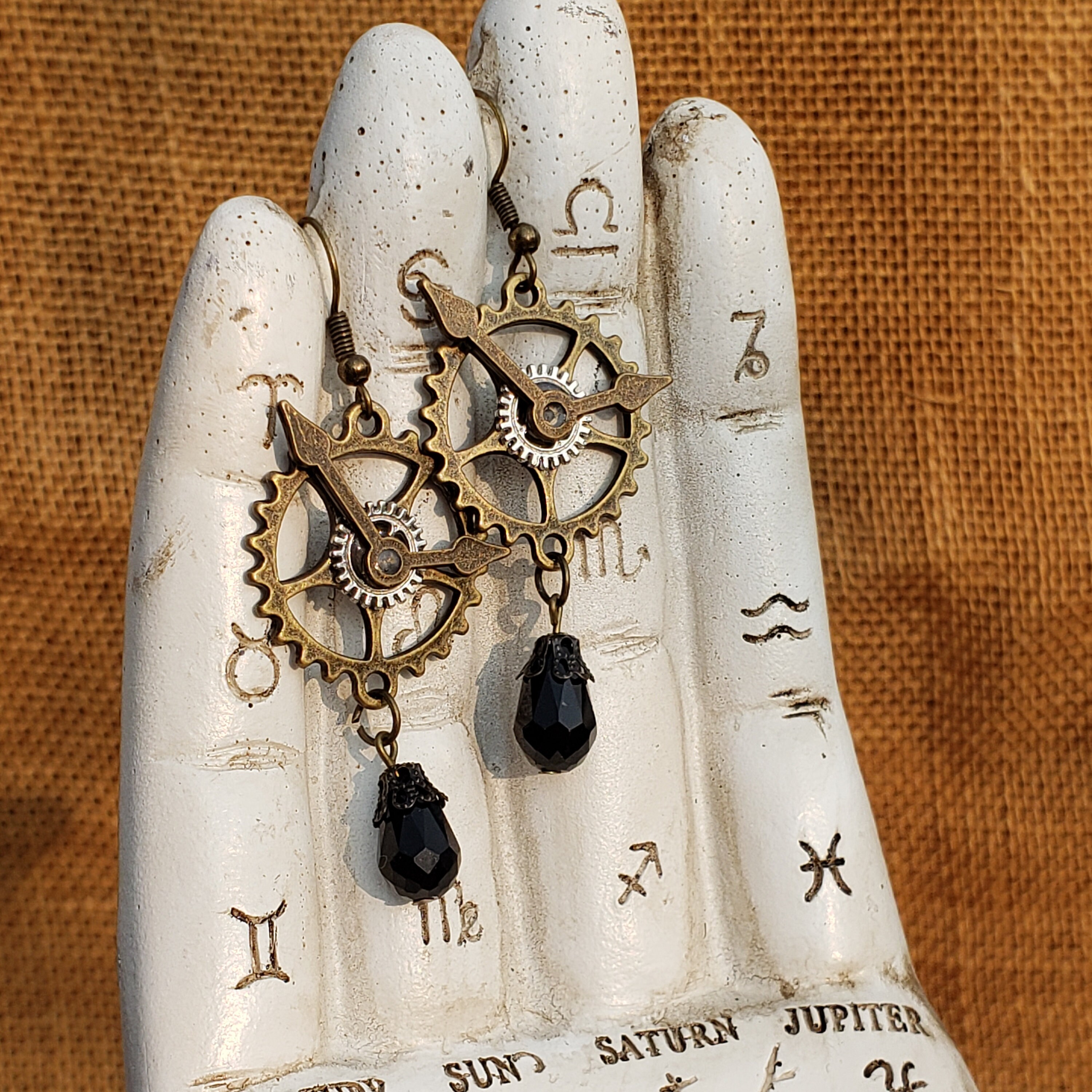 Steampunk Ohrringe Mit Zahnrädern & Flügeln – Gothic Schmuck Aus Metall, Silber-bronzefarben, Viktorianischer Retro-Stil