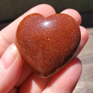 Red Goldstone Heart: 40 mm Palm Size Medium Orange Dusty Red Sparkling Carved Stone Polished Heart Shaped Rock Gold Stone Glittering Hearts