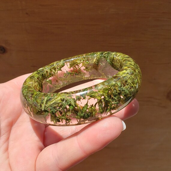 Clear resin bracelet clearance