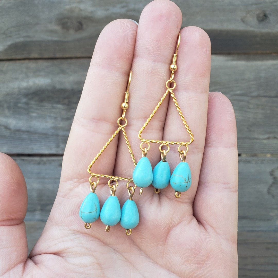 BOTTEGA VENETA★素敵！Triangle Torchon Blue Earrings il_1080xN.4174154633_onfj.jpg