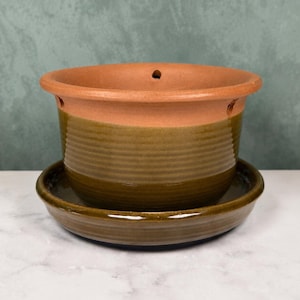 McCoy 0765 Hanging Planter with Saucer