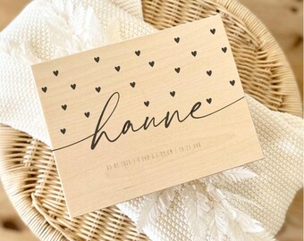 Personalized Baby Keepsake Box, Newborn Gift, Pine Wood, Schlichte Erinnerungskiste für Baby mit Herzen, Geschenk Geburt, Einschulung
