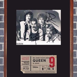 QUEEN 1982 München GERAHMT 17 "x13" signiertes Foto & Konzertkarte DISPLAY Repro