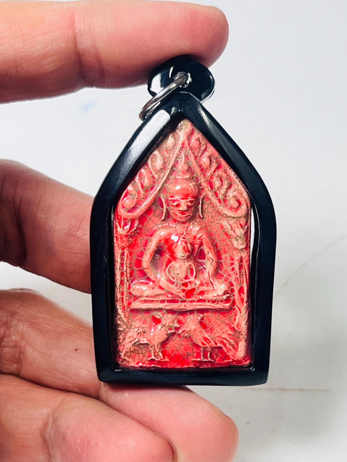 Phra Khun Paen Amulet: Red Lacquer Buddha Charm, Wat Yai Chai