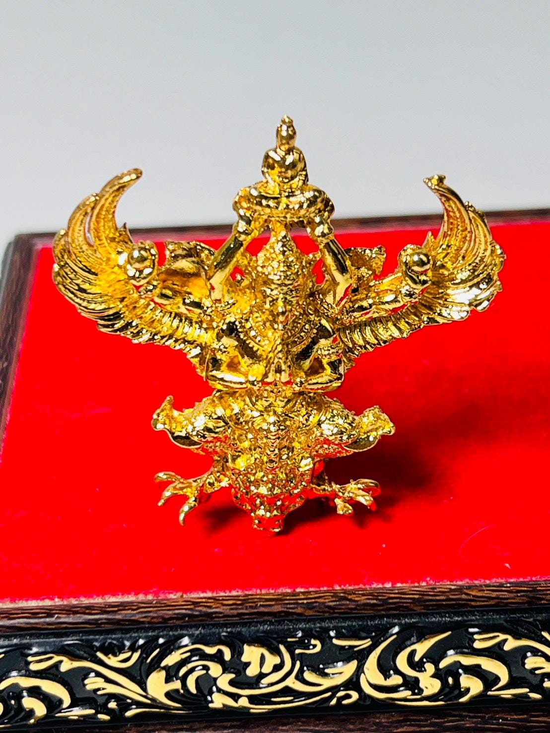 Garuda Amulet: Thai Bronze Phaya Krut With Buddha - Wat Kruttaram