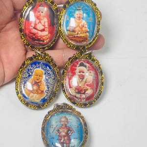 Kuman Thong - Etsy