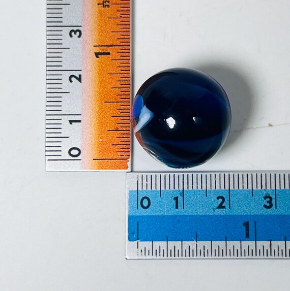 ブルー・レクライ・ケオ・アミュレット：守護と幸運をもたらすタイの