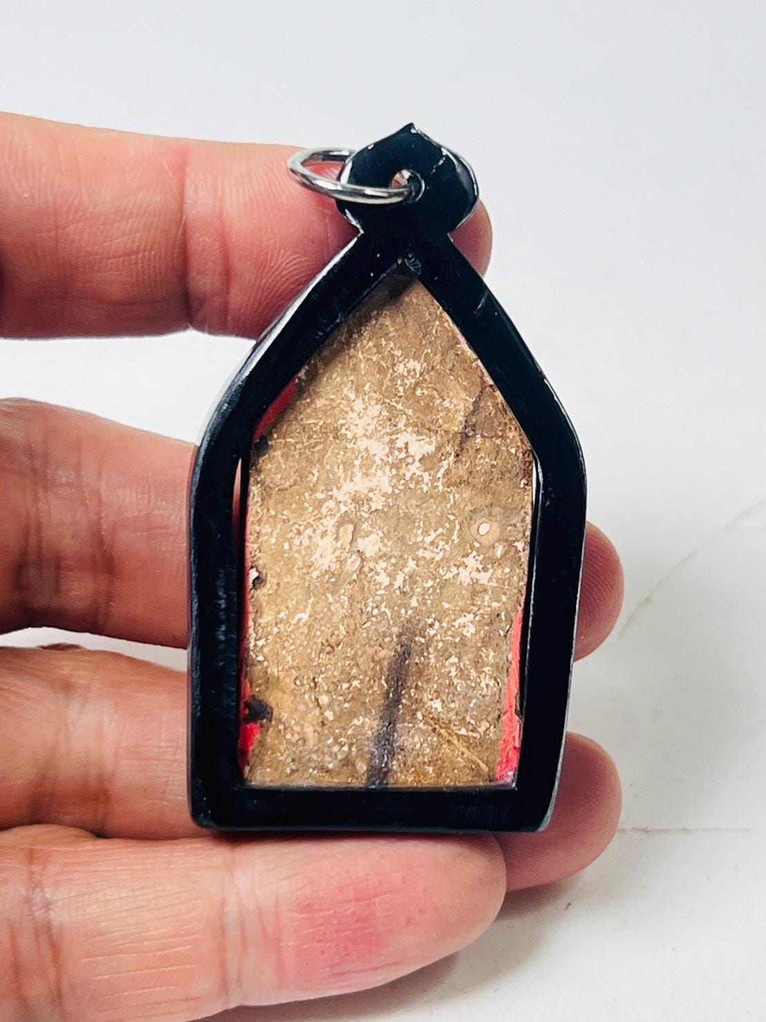 Phra Khun Paen Amulet: Red Lacquer Buddha Charm, Wat Yai Chai