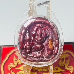 Red Sun Leklai Phra Yod Khun Pon Amulet: Warrior Victory Pendant