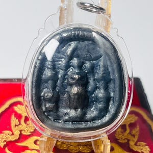 Black Leklai Phra Yod Khun Pon Amulet: Victory Talisman, Power & Protection