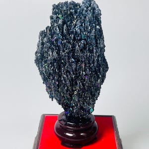 Rainbow Leklai Jantra Statue: Thai Amulet for Wealth & Protection