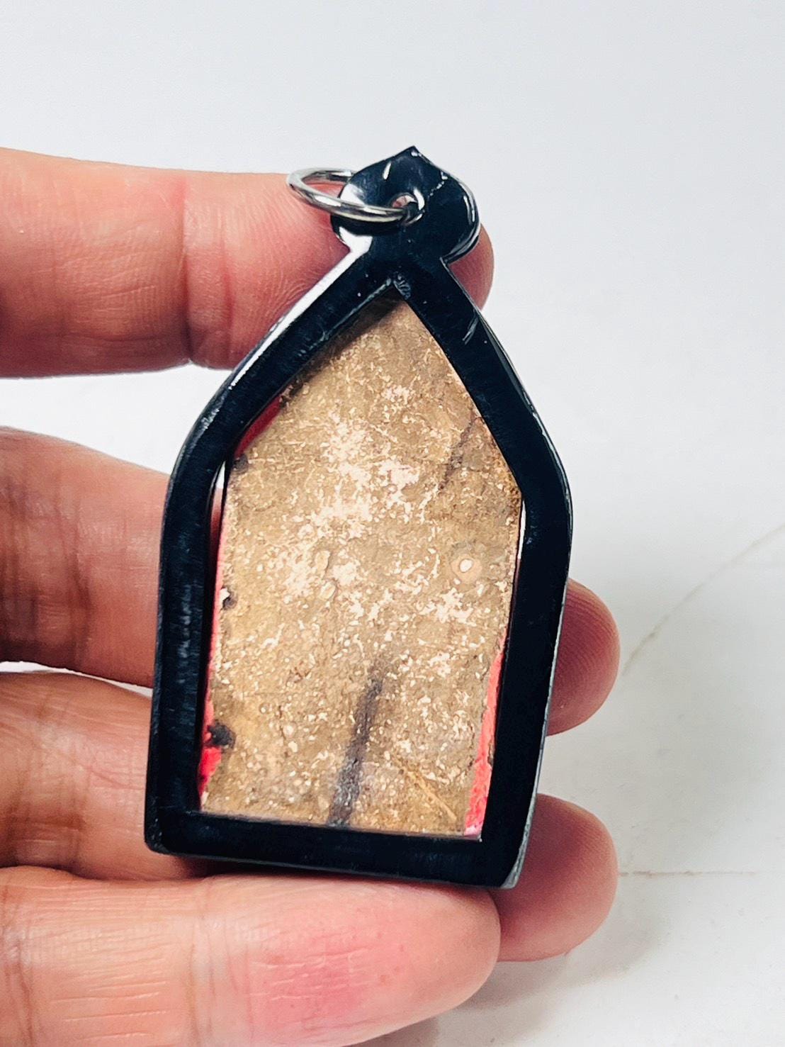 Phra Khun Paen Amulet: Red Lacquer Buddha Charm, Wat Yai Chai
