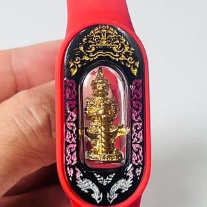 Thao Wessuwan Giant God Red Magic Wristband | Thai Blessed Bracelet for Protection, Wealth, and Anti-Evil Power | Freesize Bangle