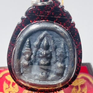 Black Leklai Phra Yod Khun Pon Amulet: Victory Talisman, Power & Protection