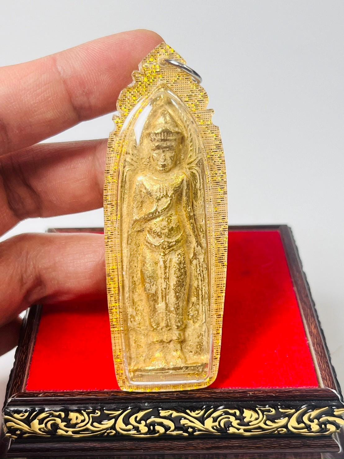 Pendentif Bouddha Thaï Vintage Plaqué Or - Pièce De Collection Spirituelle - Occasion En Bon état