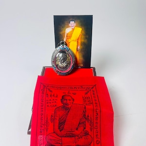 lucky 1st hand Yantra Horoscope Coin Luang Pu Maha Sila Sirichanto LP MahaSila Million Amulet
