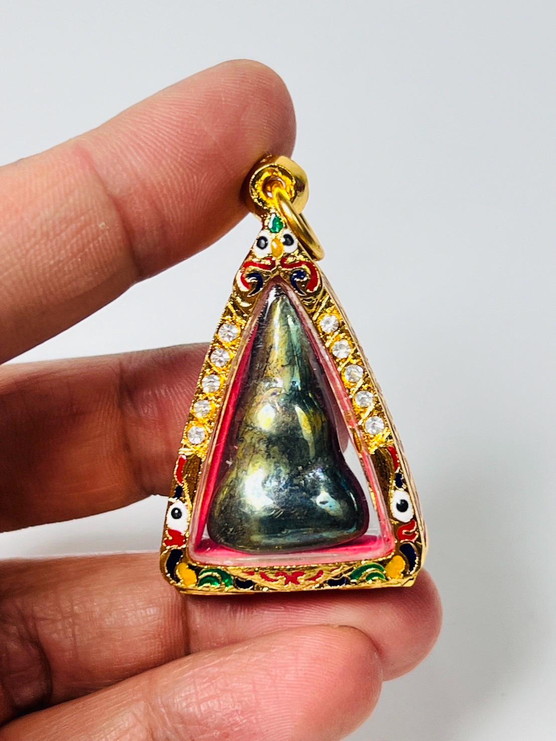 ★(Gouden Prins！)クリアツァボライト 6.8ミリ珠ブレス① Iridescent Leklai Beetle Wing Amulet: Thai Protection Pendant - Etsy
