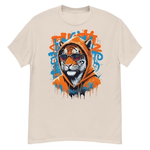 Urban Tiger Power – Street Style Graffiti T-Shirt - Unisex classic tee