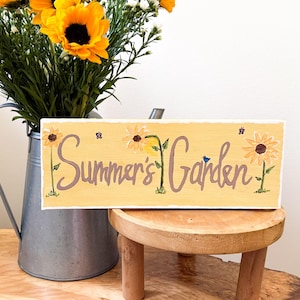 Customized Garden Sign | Hand-Painted Garden Sign | Personalized Wood Sign | Customizable Gift for Mom | Gift for Child