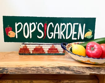 Hand-Painted Personalized Garden Sign: Weather-Resistant Wood