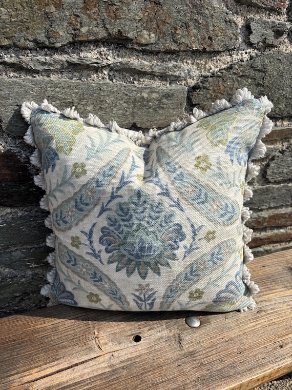 scatter cushion