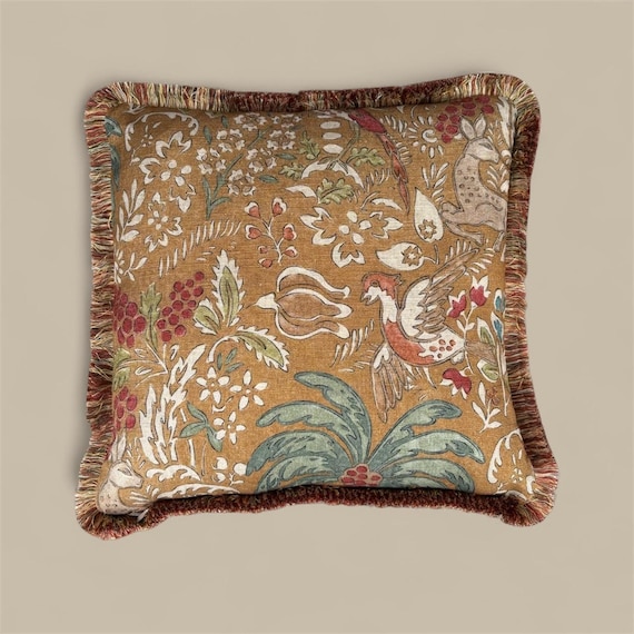 18inch cushion in Mulbury fabric with coordinating ruched trim